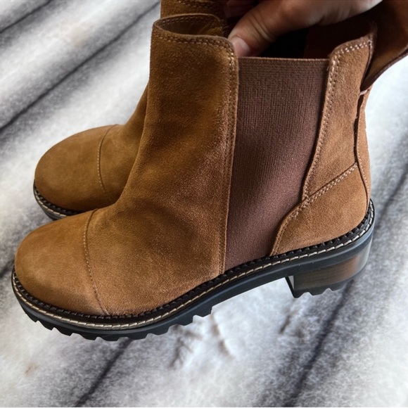 See By Chloe Mallory Tan Suede Leather Chelsea Boots SB33082A - Picture 4 of 9